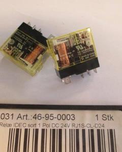 Relay IDEC Black 2Pol AC 230V RJ2S-CL-A230